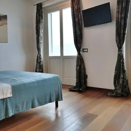 Cremonesi, Lago Di Como * Pognana Lario